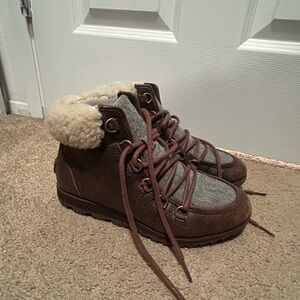 Sorel - Brown and Gray Lace-Up Boots with Shearling Trim